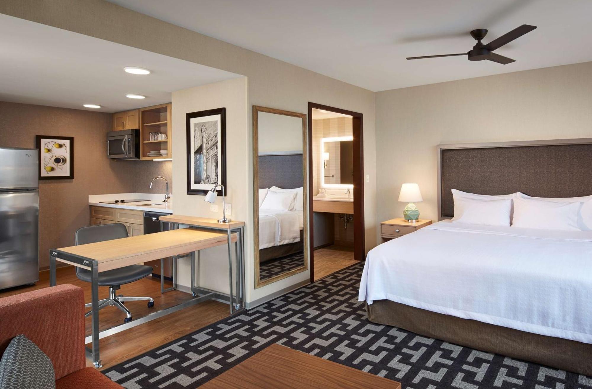 โฮมวู้ด สวีท บาย ฮิลตัน ชิคาโก เวสต์ ลูป Hotel ภายนอก รูปภาพ