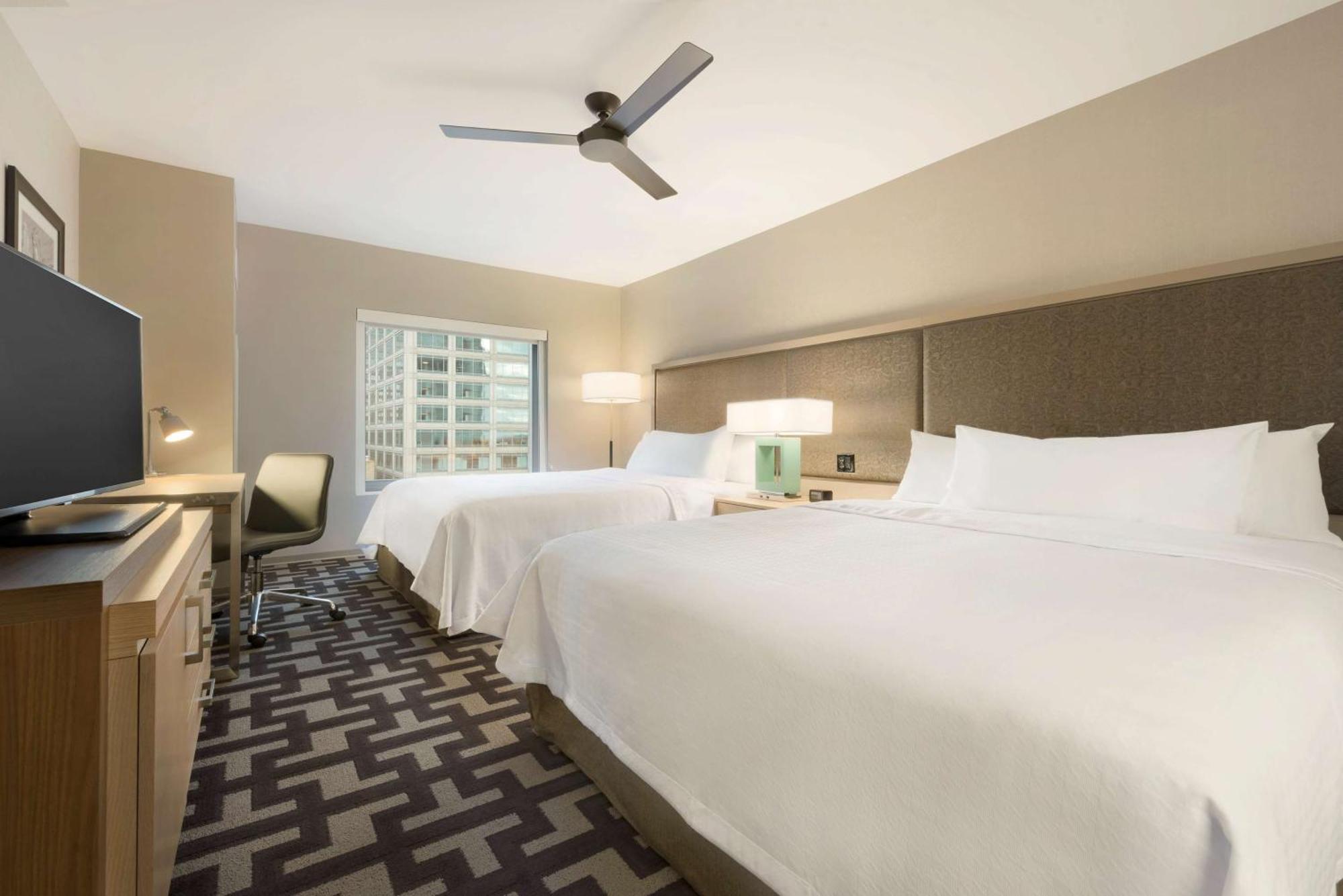 โฮมวู้ด สวีท บาย ฮิลตัน ชิคาโก เวสต์ ลูป Hotel ภายนอก รูปภาพ